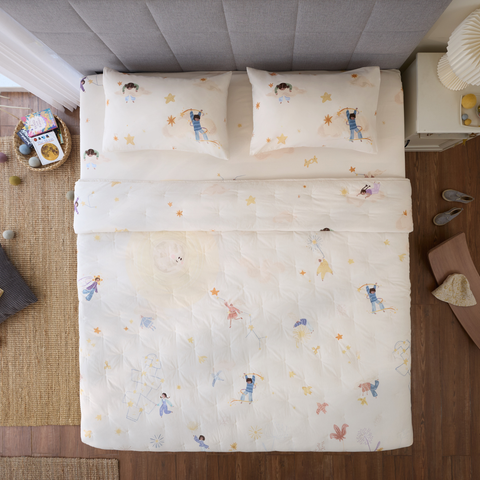 Moonbound Percale Cotton Quilt