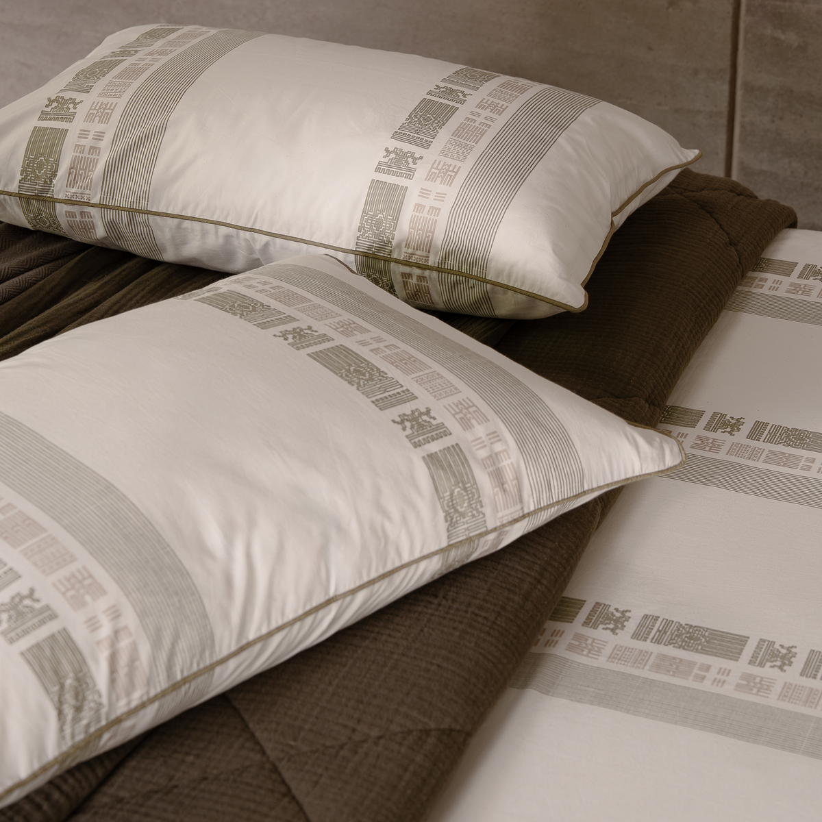 Vari Hand Printed Cotton Bedsheet Set