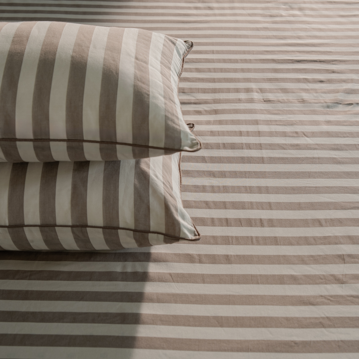 Riverbed Brown Yarn Dyed Broad Stripe Bedsheet Set
