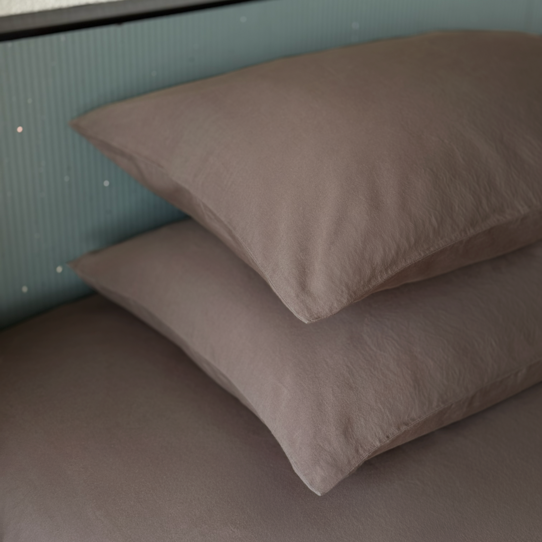 Riverbed Brown Percale Pillow Cases (Set of 2)