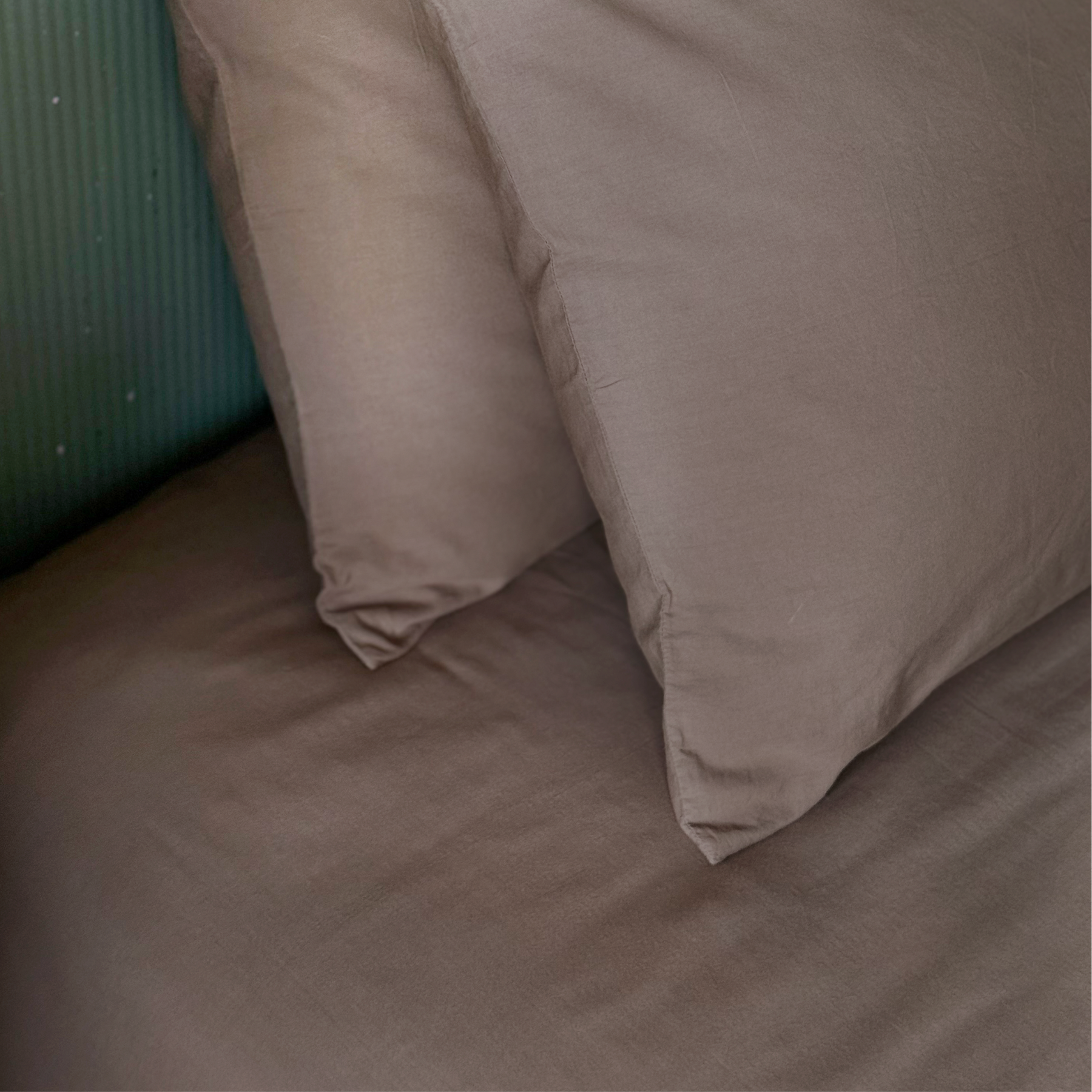 Riverbed Brown Percale Pillow Cases (Set of 2)