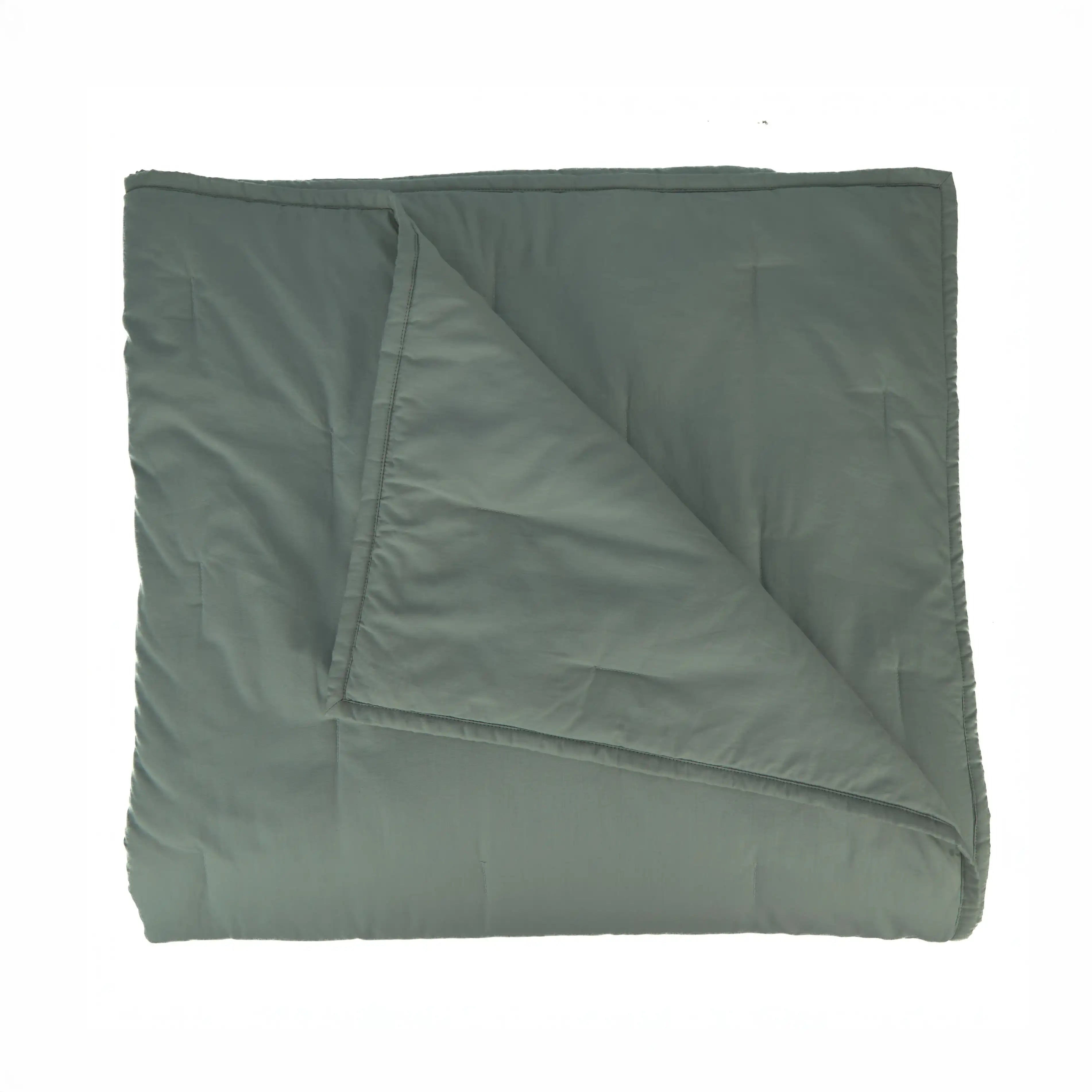 Pine Green Percale Cooling Quilt